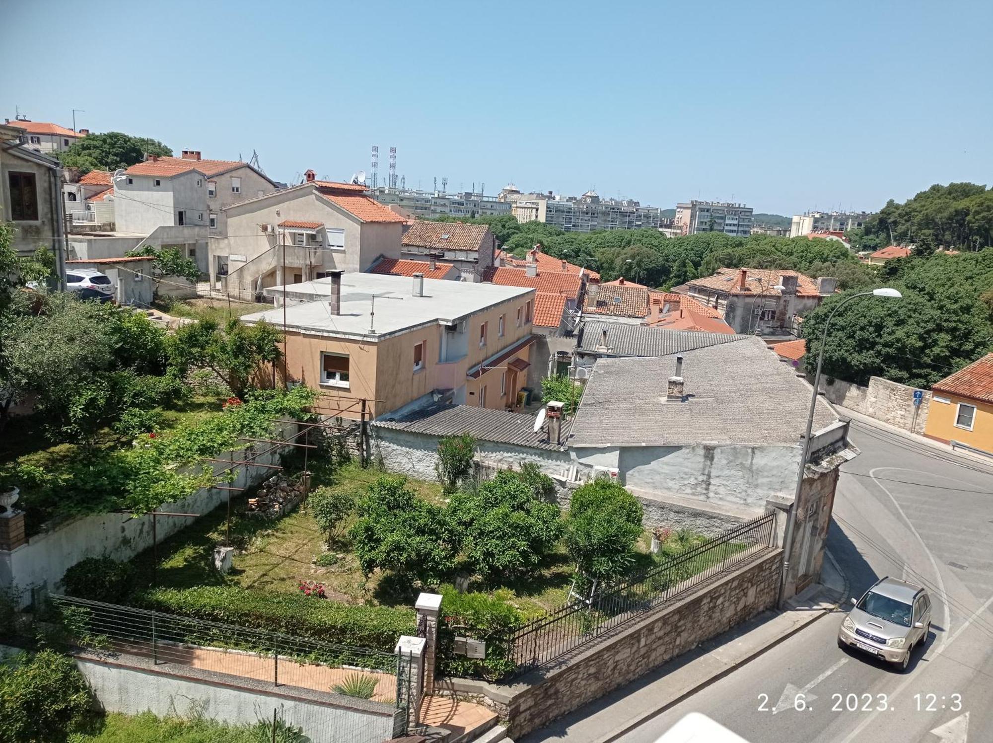 City Apartment Todor بولا المظهر الخارجي الصورة